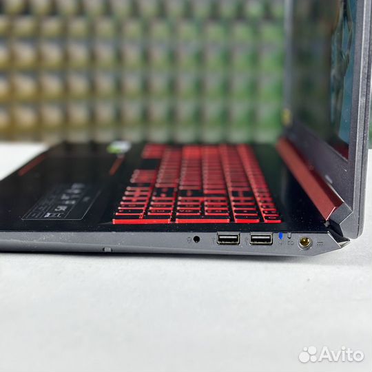 Игровой ноутбук Acer Nitro i5/GTX1050/8RAM/IPS