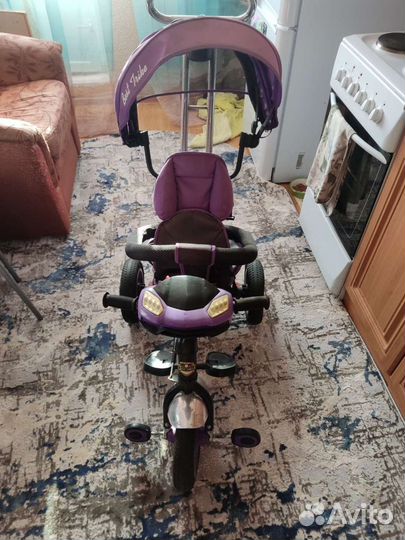 Детский трехколесный велосипед