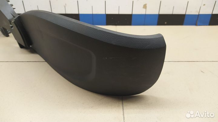 Накладка (кузов внутри) Cruze 2009-2016