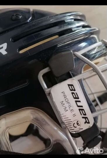 Хоккейный шлем экипировка для хоккея с мячом