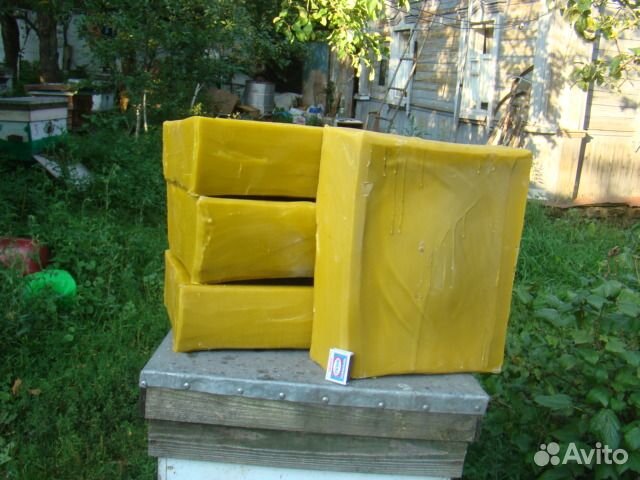 Воск пчелиный