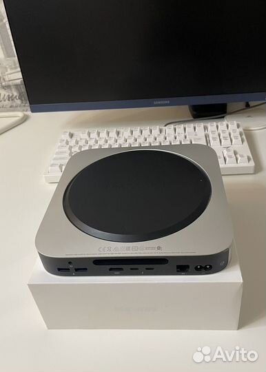 Mac mini m1 8GB 256 GB SSD и монитор