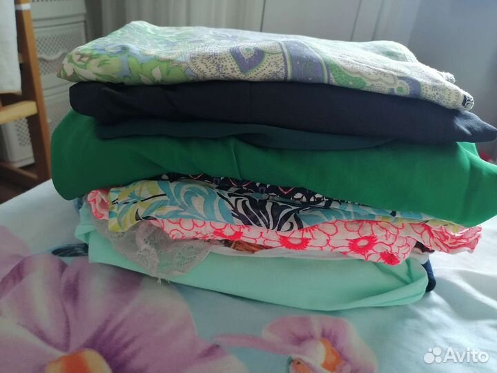 Женские вещи пакетом 44