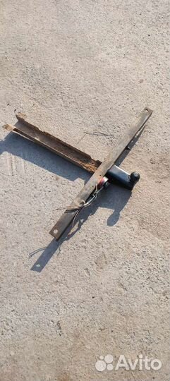 Фаркоп на ваз 2106