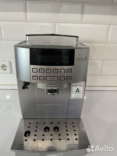 Кофемашина delonghi