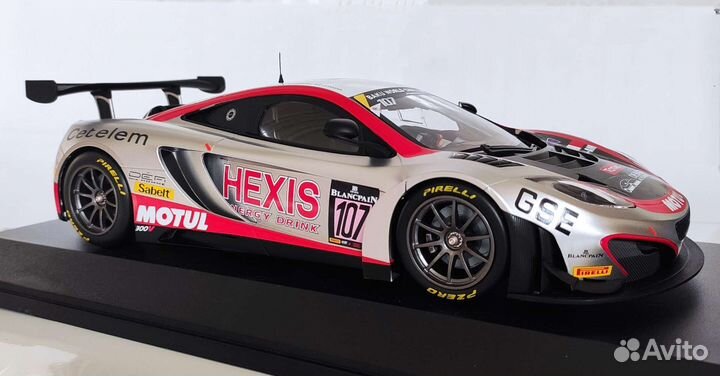 McLaren 12C GT3 minichamps 1/18