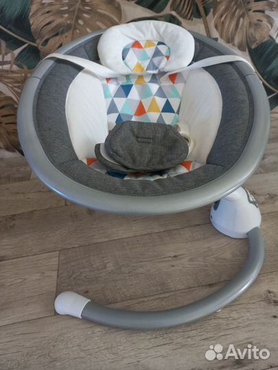 Шезлонг Moribel для новорожденных