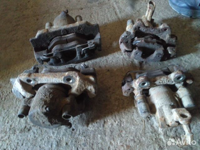 Суппорт передний сааб saab 9000