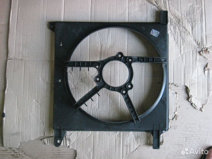 Кожух вентилятора основного Дэу Нексия