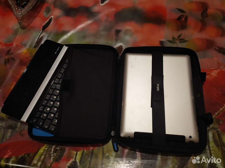 Сумка для планшета, нетбука, ноутбука