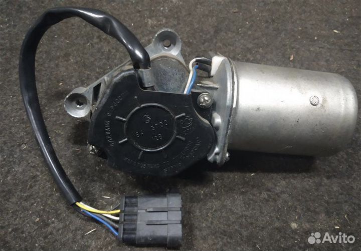 Моторчик стеклоочистителя УАЗ Патриот