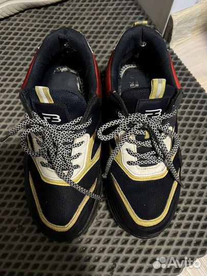 Кроссовки 37 размер