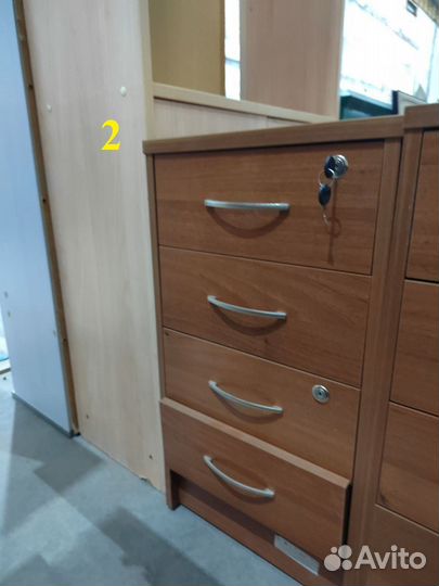 Офисная мебель