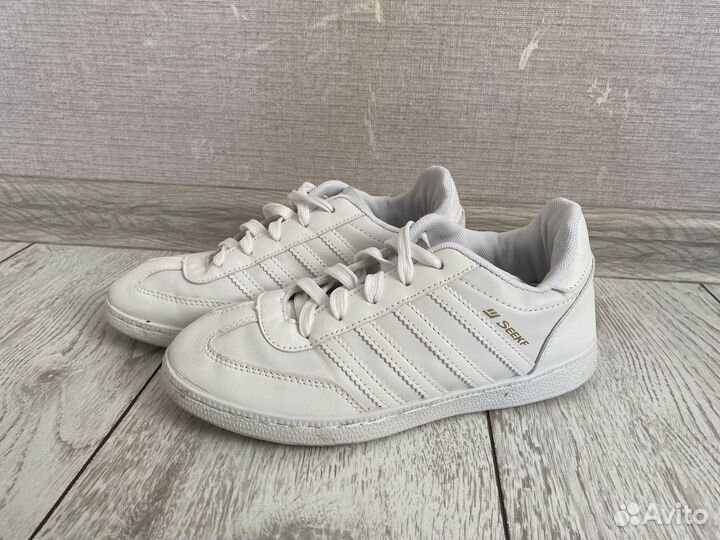 Кроссовки 37 размер