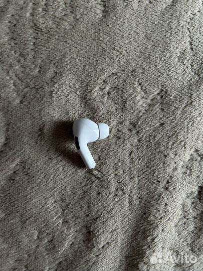 Наушник air pods pro правый