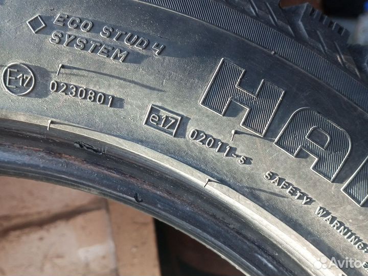 Nokian Tyres Hakkapeliitta 4 235/55 R17 103T