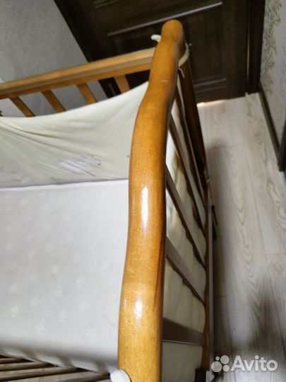 Кроватка Красная Звезда Можга с маятником и ящиком