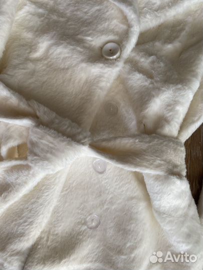 Шуба из экомеха женская 46 размер новая пальто