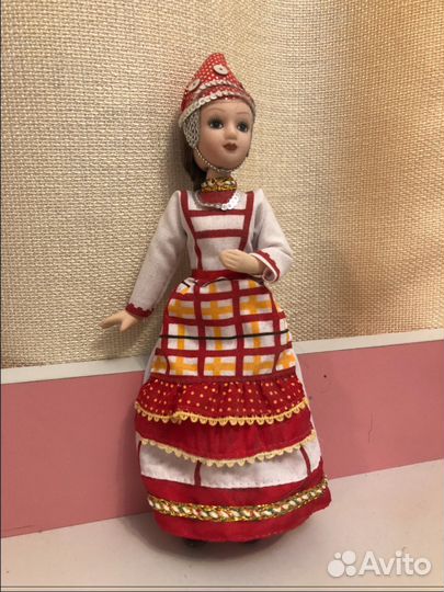 Кукла интерьерная