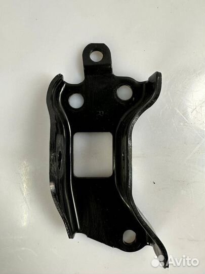 Крепление рычага заднее правое Lexus NX рест. 2021