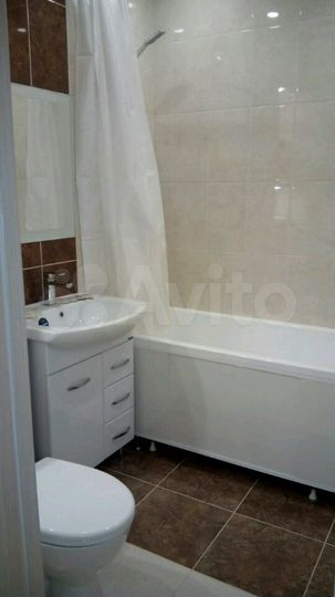 2-к. квартира, 47 м², 8/18 эт.