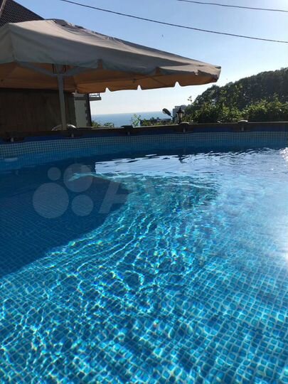 Коттедж 240 м² на участке 6 сот.