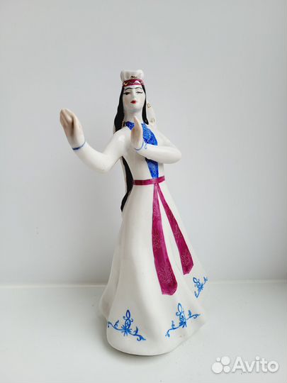 Статуэтка грузинский танец танцовщица, Киев, перио