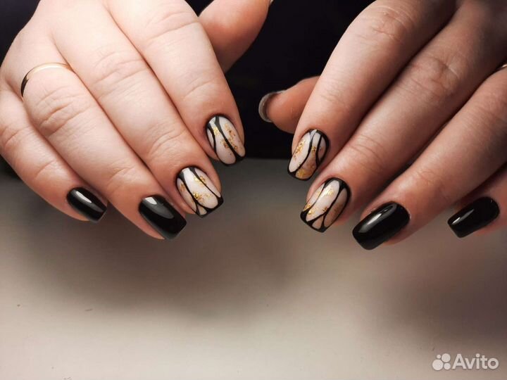 Маникюр, педикюр, наращивание ногтей