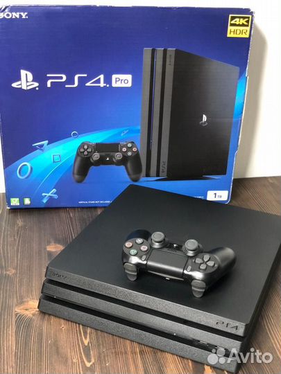 Sony Playstation 4 Pro 1TB +400 игр