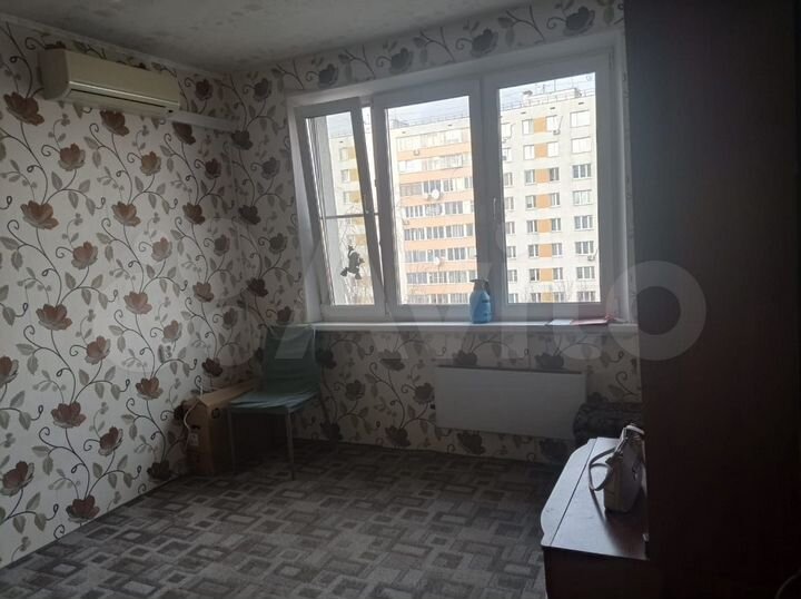 Комната 13,7 м² в 1-к., 8/12 эт.