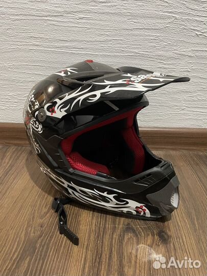 Кроссовый шлем