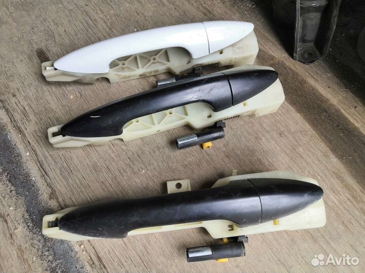 Ручка двери передняя задняя правая Hyundai Solaris