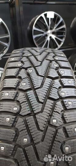 Pirelli Ice Zero 205/60 R16