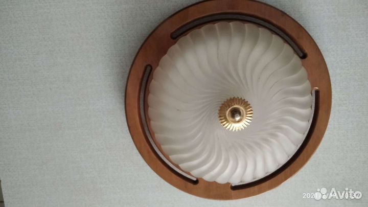 Светильник потолочный