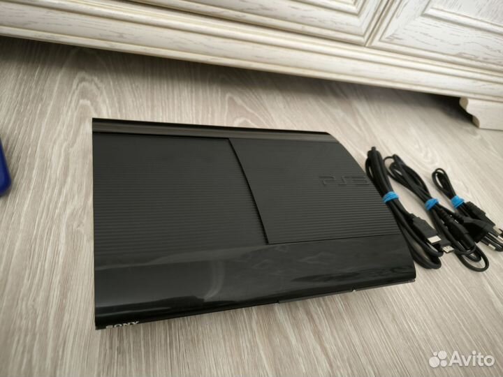 Sony PS3 500 Гб забита играми