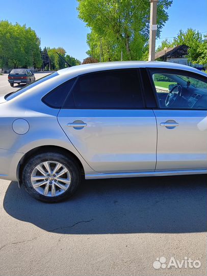 Volkswagen Polo 1.6 AT, 2013, 199 000 км