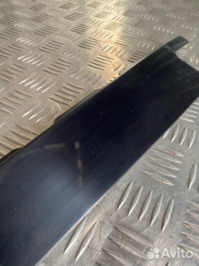 Накладка двери задняя левая Audi Q7 4M cvmd 2016