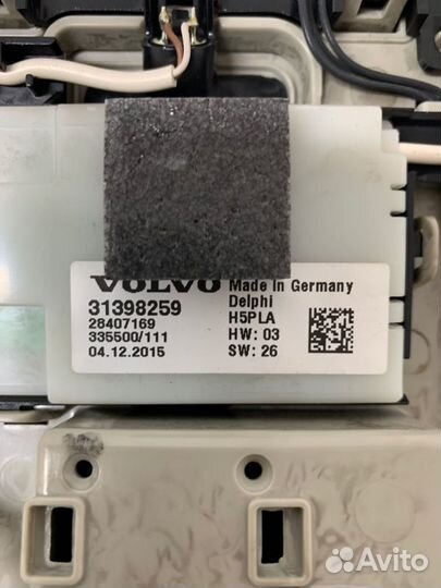 Плафон освещения салона Volvo V 40 2012-2016