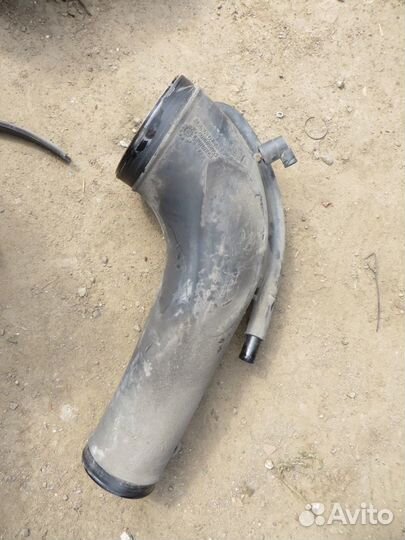 Патрубок 5010626226 Magnum renault 5010626226