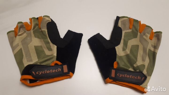Велосипедные перчатки