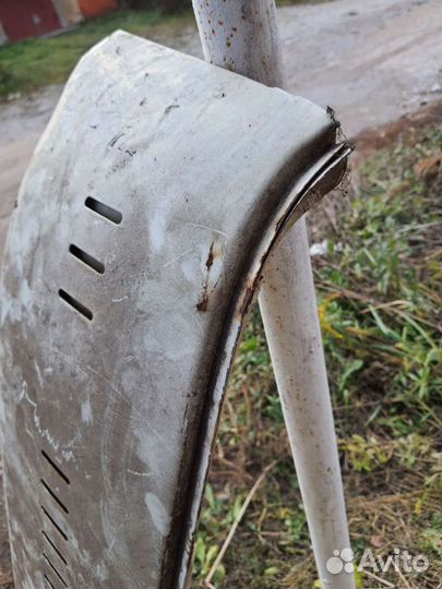 Спойлер газ 2402 ранний без стоп сигнала