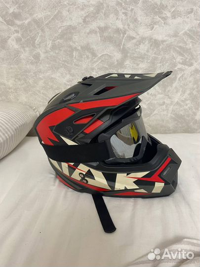 Шлем эндуро Ataki