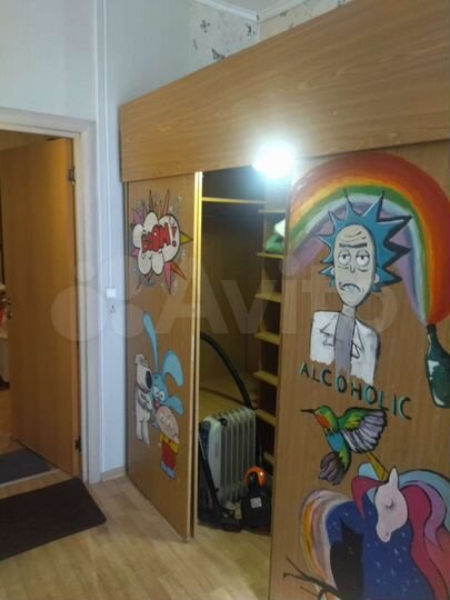 Комната 10 м² в 6-к., 2/4 эт.