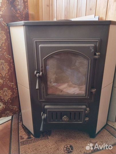 Печь-камин дровяная