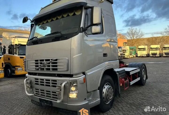Pазбираем грузовик Volvo FH 2005-2008