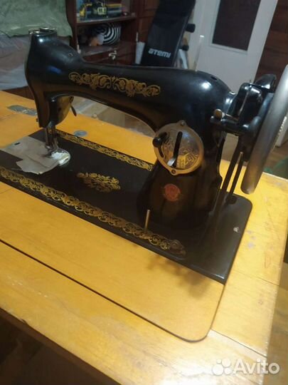 Швейная машина Подольск