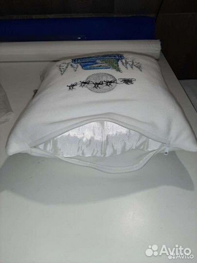 Подушка декоративная автомобильная, диванная