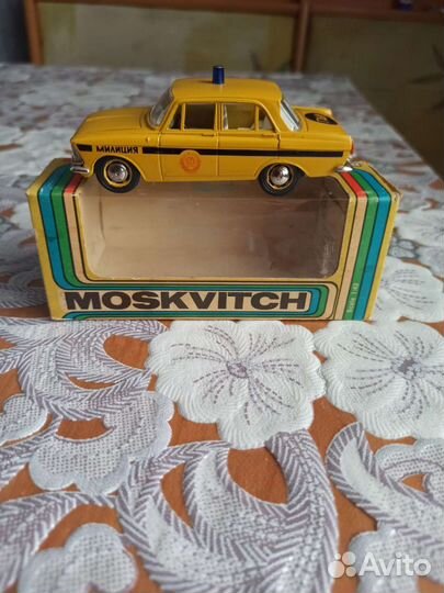 Модель автомобиля Москвич - 412