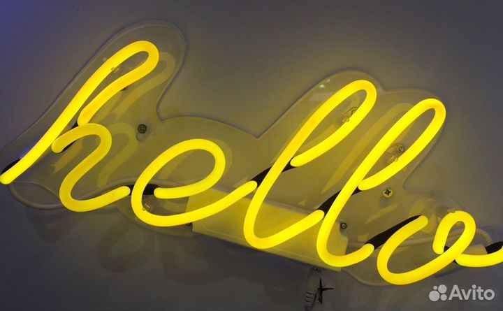 Неоновые надписи, вывески