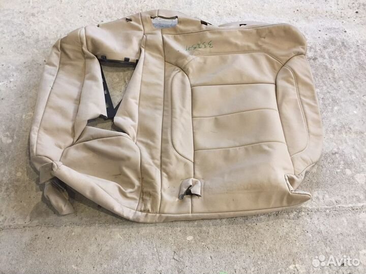 Обшивка сидения заднего Mercedes W166 2011-21